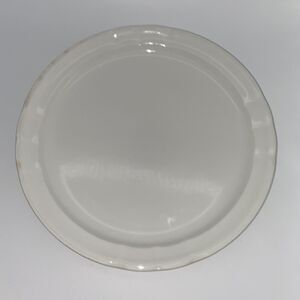 Santa Clara 12” White Glass Round Serving Tray